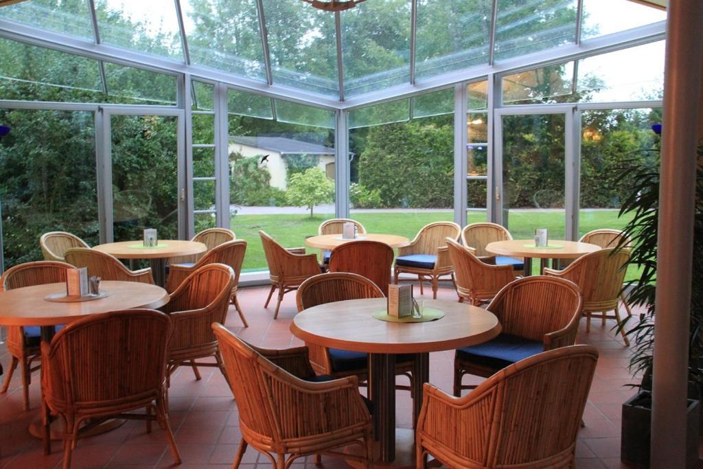 Hotel Land Und Meer Otterndorf Buitenkant foto